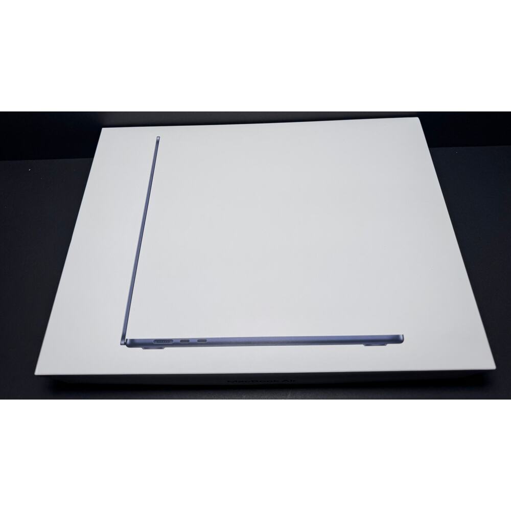 Apple MacBook Air 15" A3241 2025 M4 - EMPTY BOX ONLY!